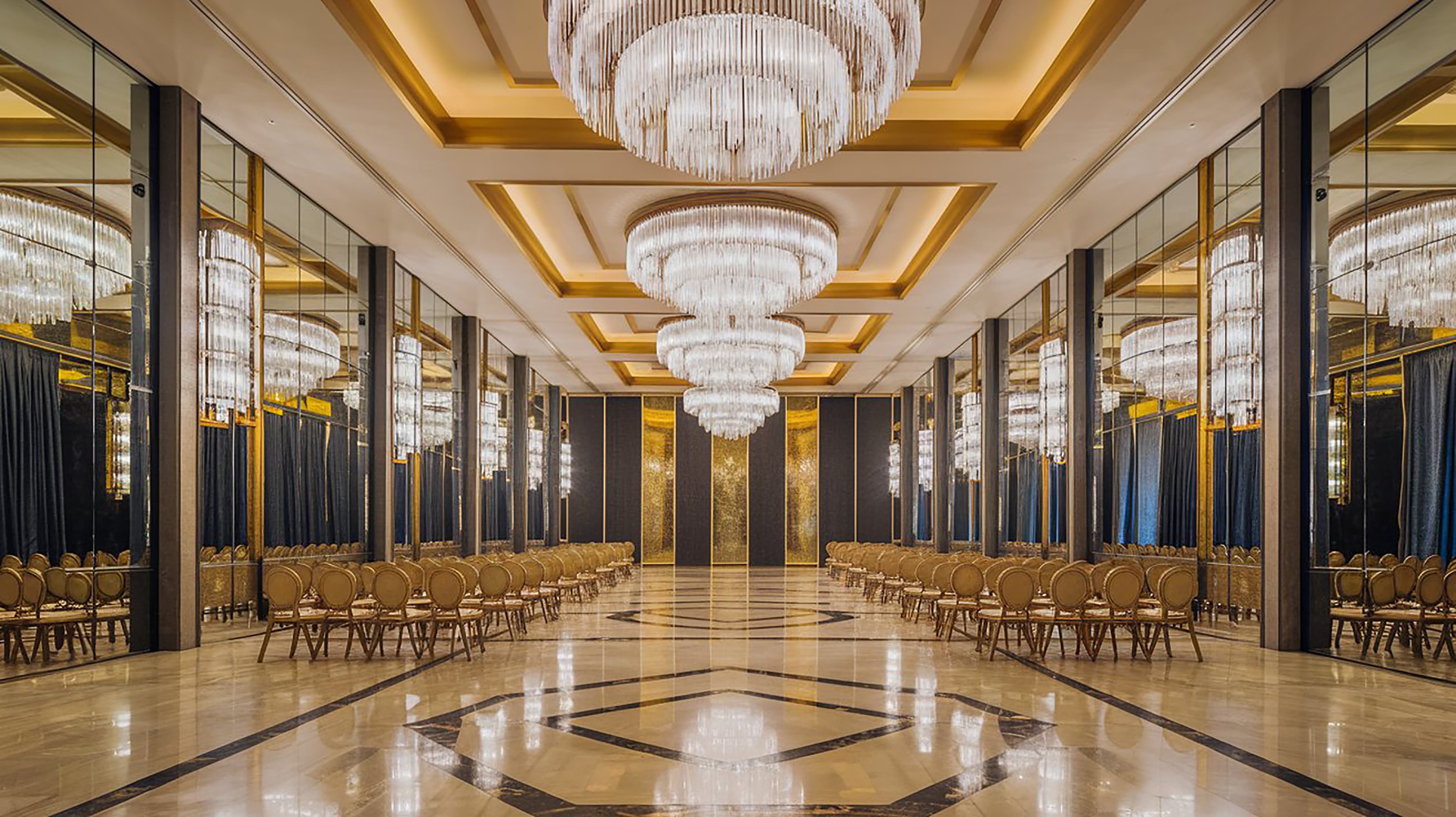 Luxury banquet hall
